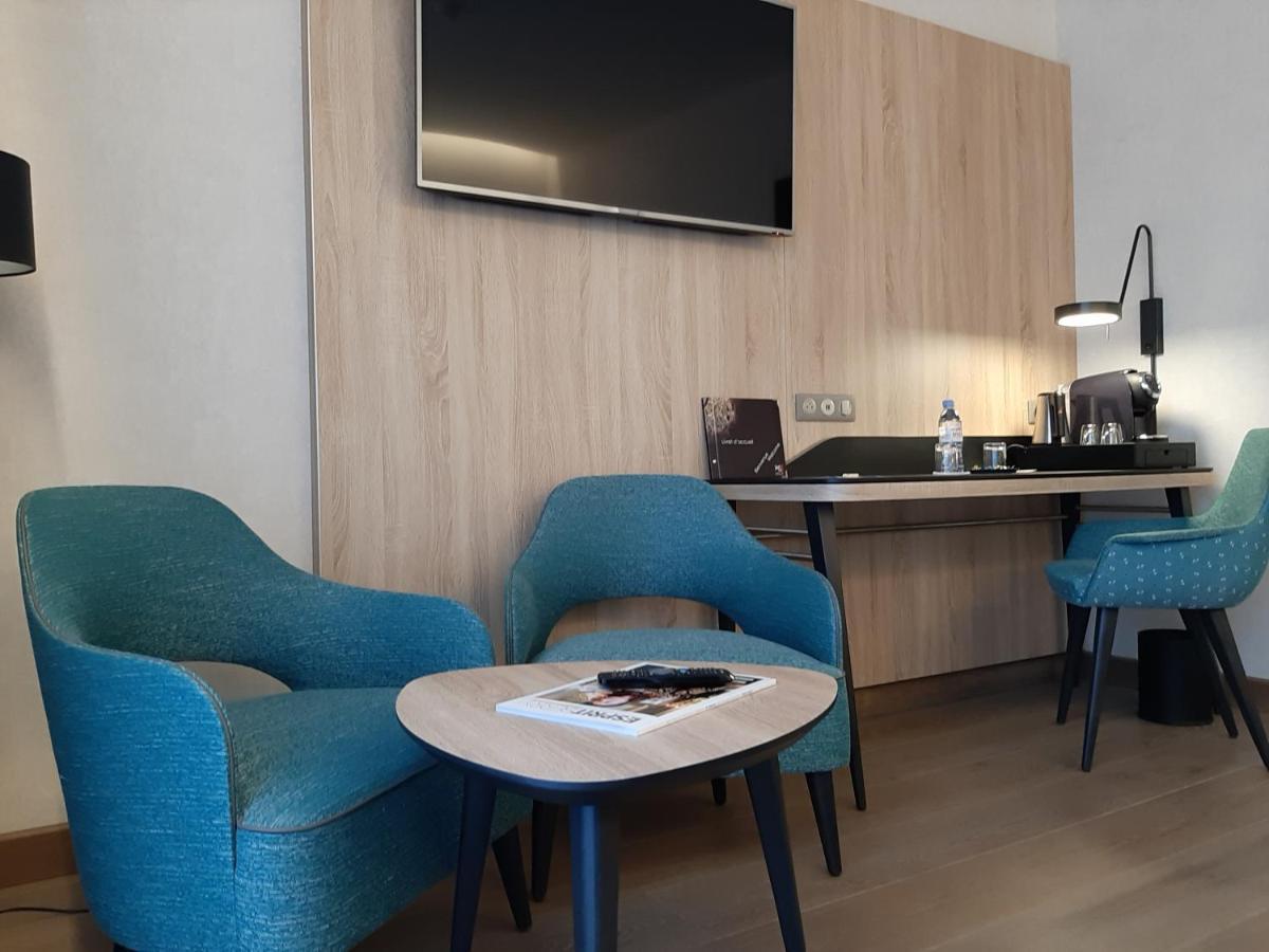 Logis Hotel Relais Saint Jacques - Chateauroux Deols ภายนอก รูปภาพ