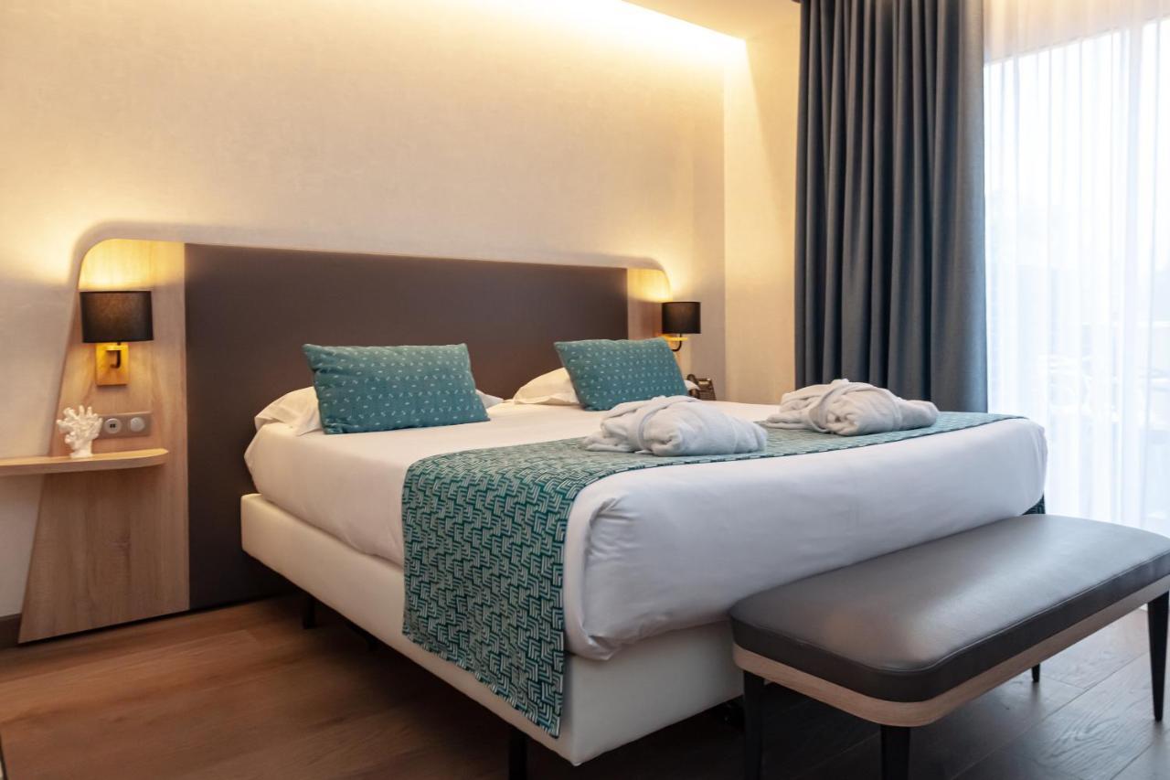 Logis Hotel Relais Saint Jacques - Chateauroux Deols ภายนอก รูปภาพ