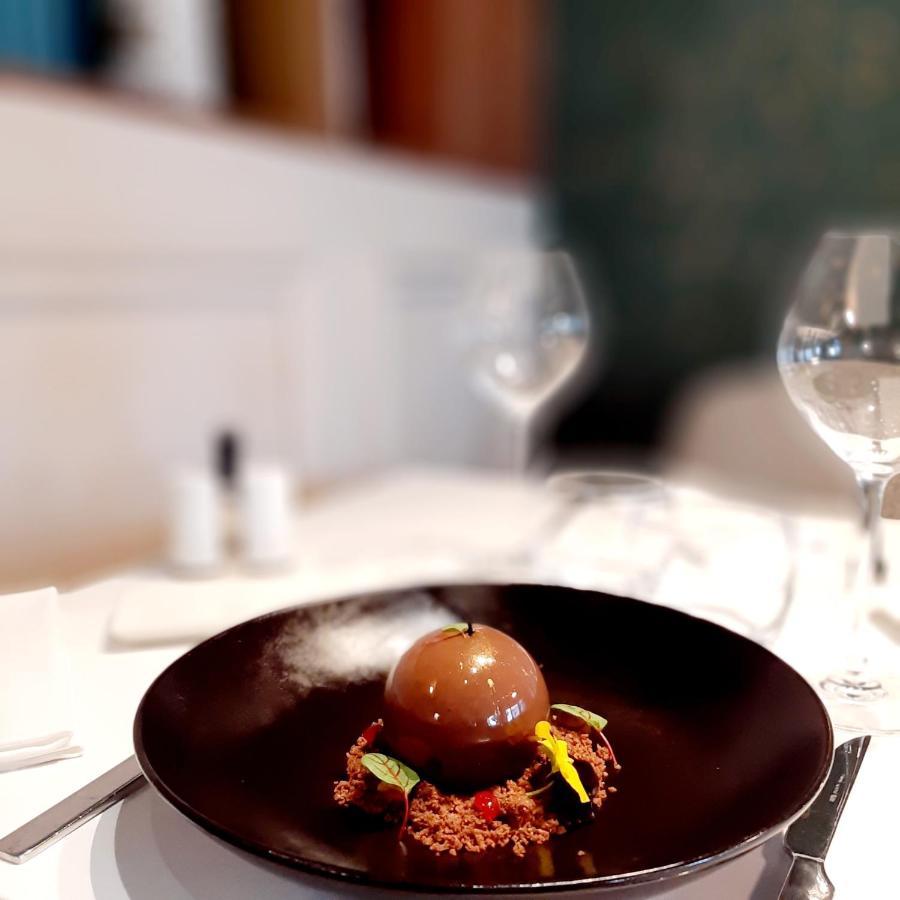 Logis Hotel Relais Saint Jacques - Chateauroux Deols ภายนอก รูปภาพ