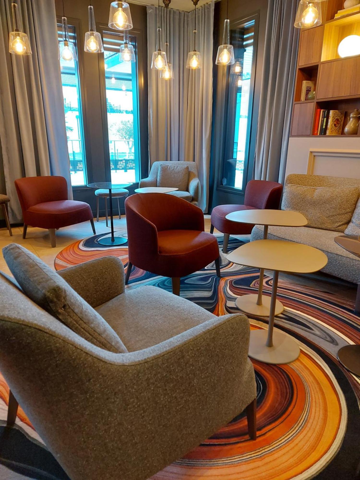 Logis Hotel Relais Saint Jacques - Chateauroux Deols ภายนอก รูปภาพ