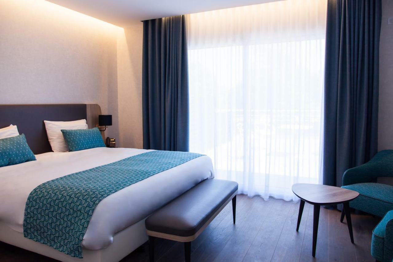 Logis Hotel Relais Saint Jacques - Chateauroux Deols ภายนอก รูปภาพ